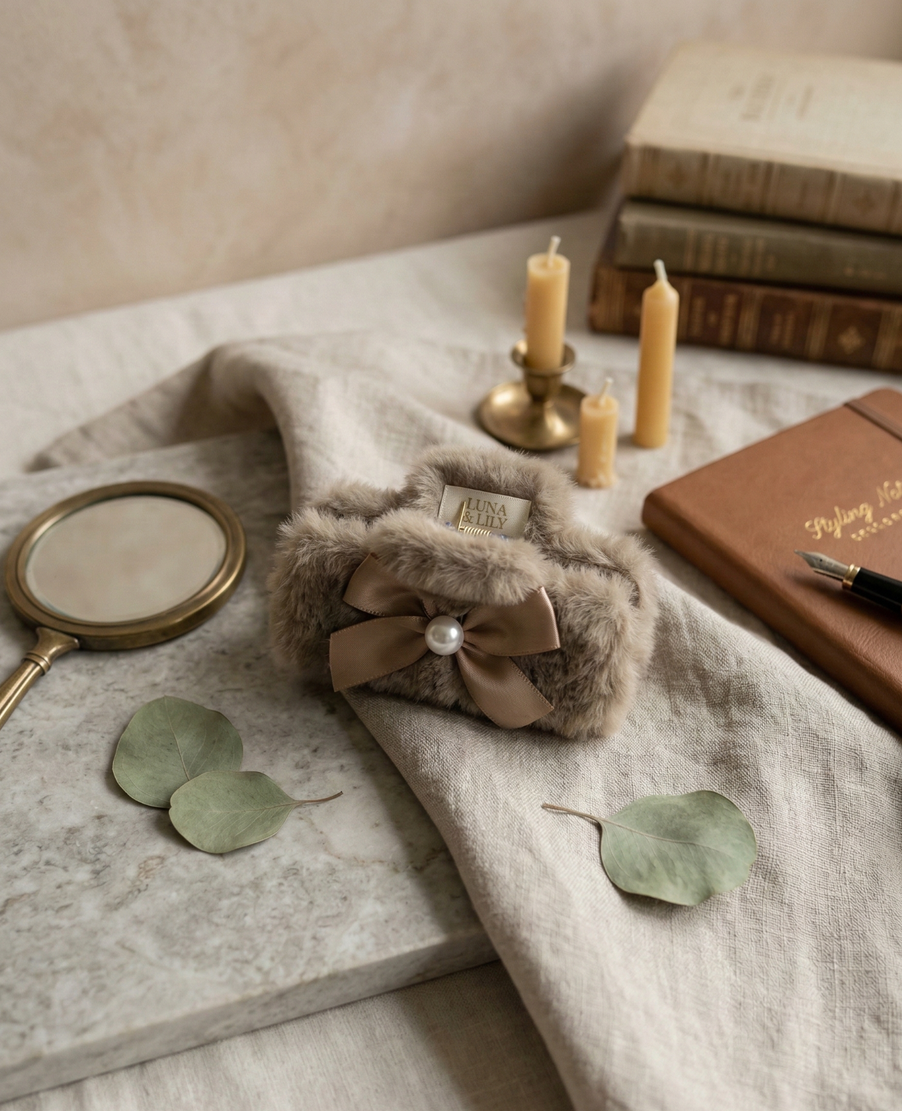 Plush Faux Fur Hair Claw – Oversized Fuzzy Winter Claw with Satin Bow & Pearl