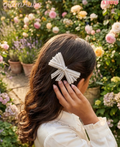 Sparkling Pearl Bow Clip – Elegant Hair Accessory (Snow White)
